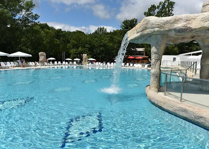 Holidays Village de vacances